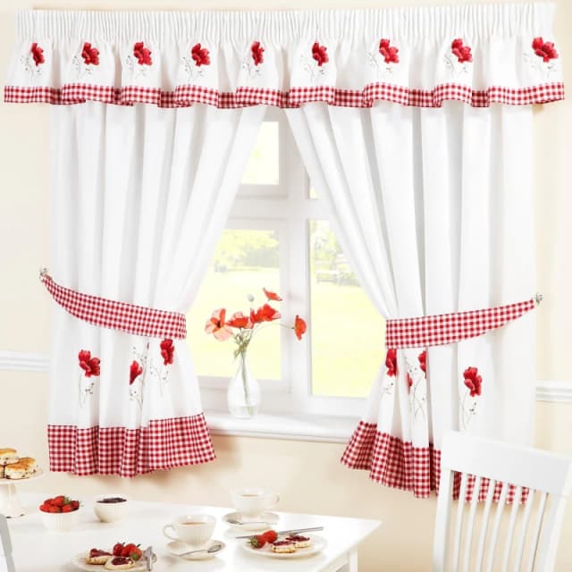 Alan Symonds Poppies Unlined Pencil Pleat Curtains & Pelmet Set Red/White unisex 168x137cm