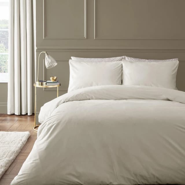 Catherine Lansfield Kingsley Soft Matt Velvet Duvet Cover Set Duvet Covers Single Cream 42944569010