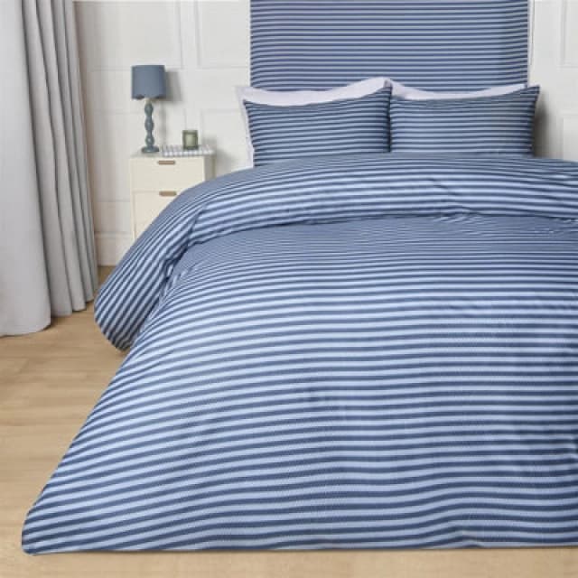 OHS OHS Waffle Embossed Stripes Reversible Duvet Cover with Pillowcase in Blue Size: King Blue King Unisex 5027434221400
