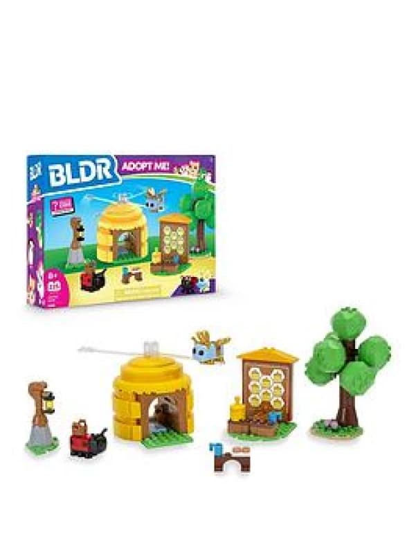 BLDR Adopt Me! Coffee Shop Building Set Exclusive Virtual Item Code Included