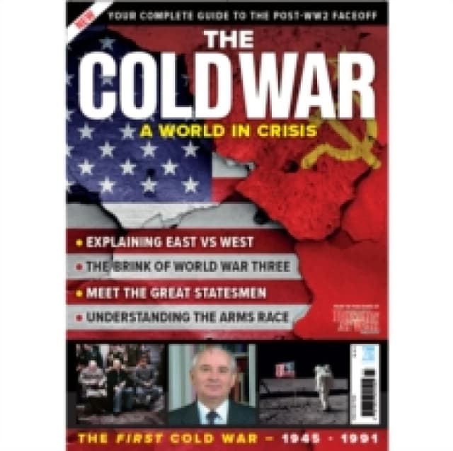 The Cold War : (A World In Crisis) Paperback / softback