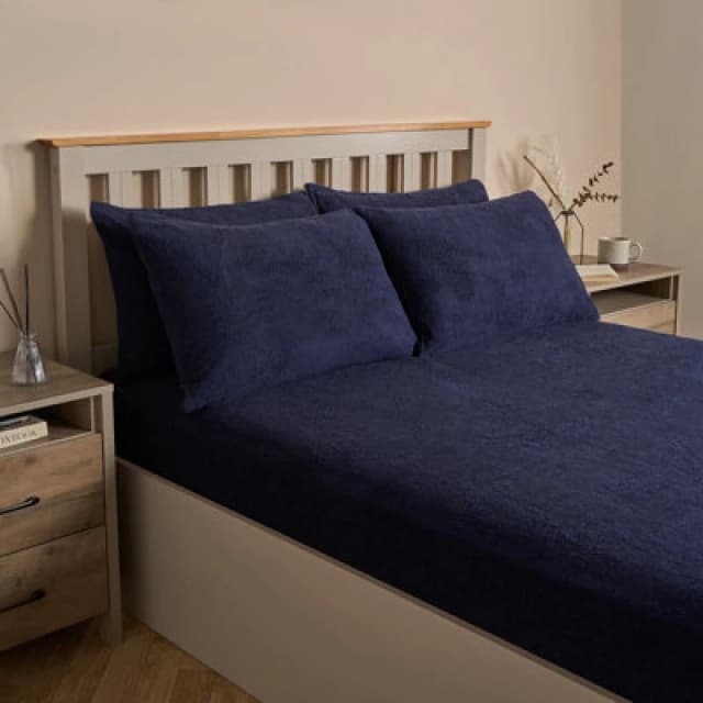 OHS OHS 4 Pack Teddy Fleece Pillowcase Cover Bedding Set Thermal in Dark Navy Size: Standard Pillow Case Dark Navy Standard Pillow Case Unisex 50274