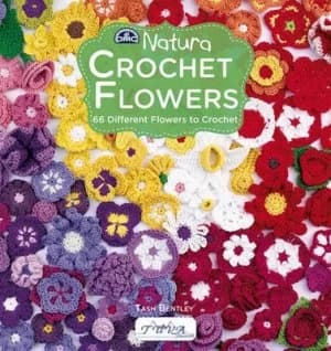 Crochet Flowers by Tash Bentley Paperback