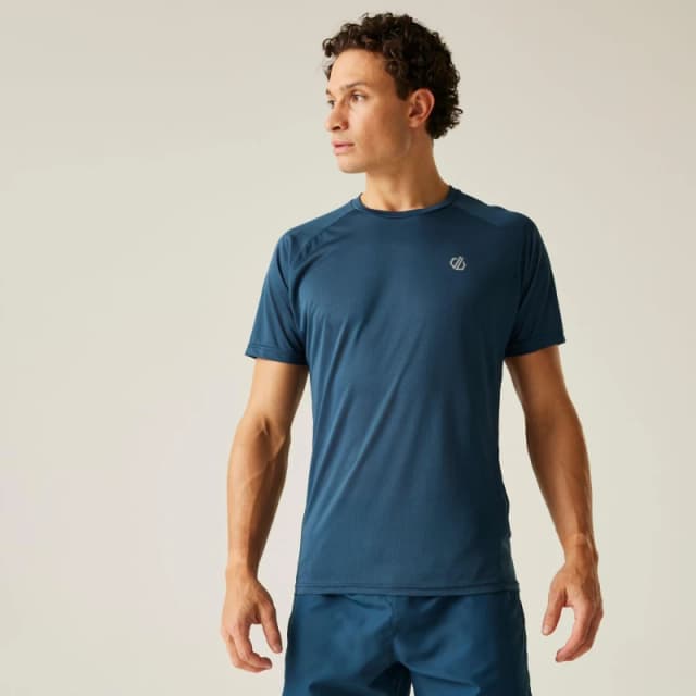 Dare 2b Dare 2b Men 'Accelerate' Fitness T-Shirt in Bright Blue Size: X-Large Bright Blue XL Male 5063019554334