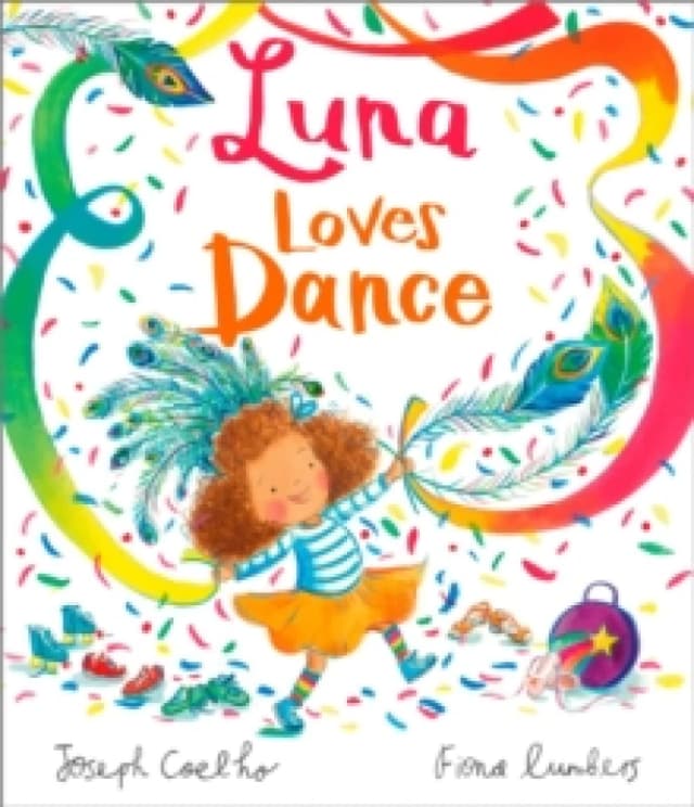 Luna Loves Dance Paperback / softback