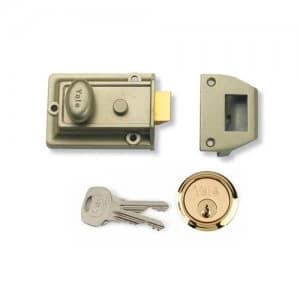 Yale Traditional Front Door Lock