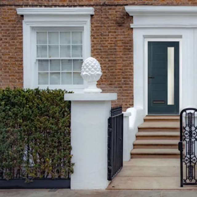 Lacerta Composite Door Monza 7016 Grey 890mm X 2090mm Open In Right Hand Obs Glass 10 Year Guarantee - Free Delivery & Smart Lock