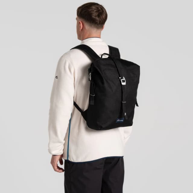 Craghoppers Craghoppers 16L Kiwi Classic Rolltop Backpack in Jet Black Jet Black One Size Unisex 5063260114189