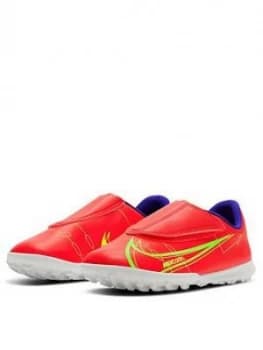 Nike Junior Mercurial Vapor 12 Club Astro Turf Football Boots - Red, Silver, Size 11