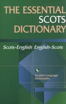 The Essential Scots Dictionary by Iseabail Macleod Paperback