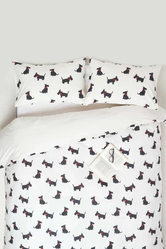 Homescapes Scottie Dog Digitally Printed Cotton Duvet Cover Set in White Size: King White Unisex King