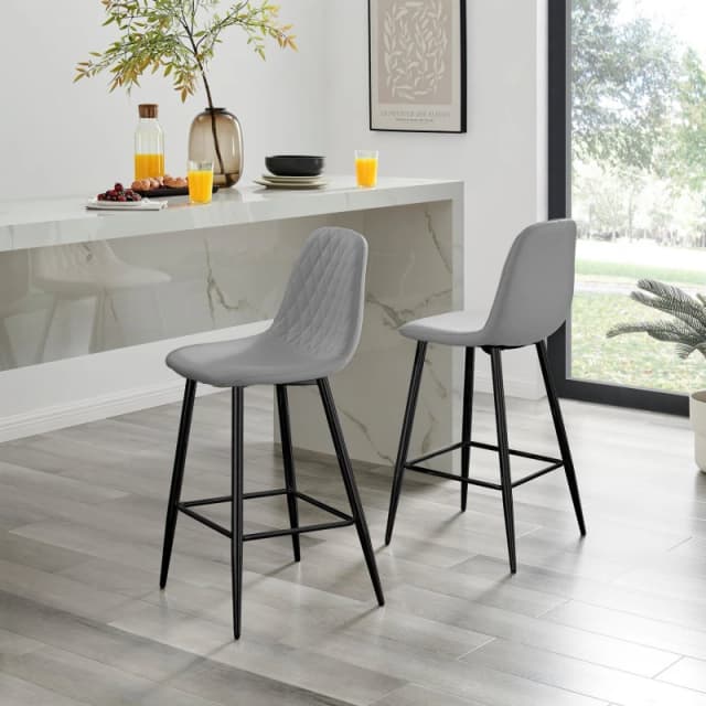 FurnitureboxUK FurnitureboxUK Corona Set of 2 Bar Stools - Faux Leather Bar Chair With Black Legs - Kitchen Island Stool in Grey Grey One Size Unisex