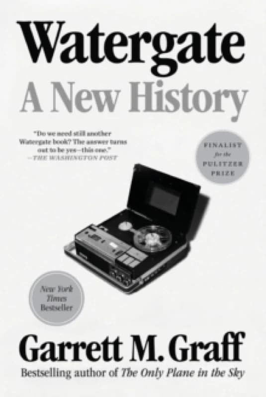 Watergate : A New History Paperback / softback