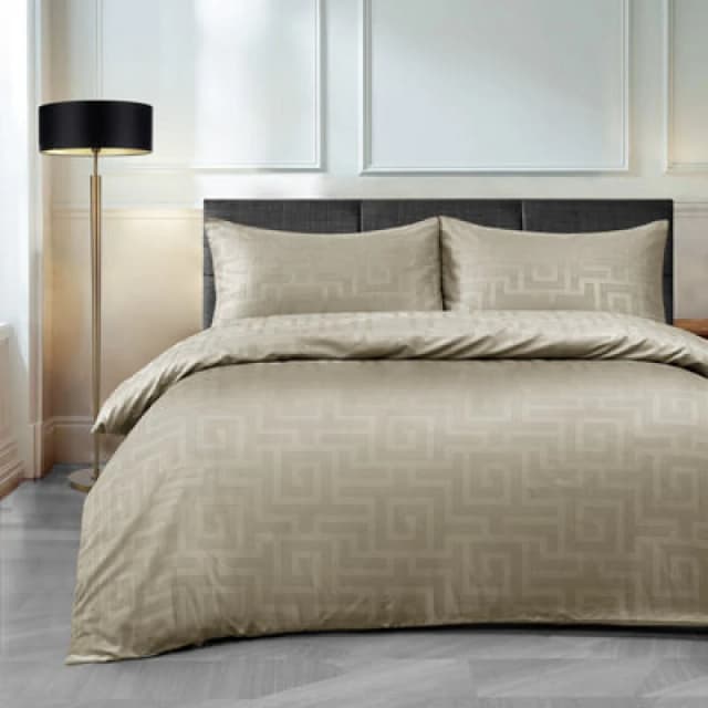 Velosso Elegant Embossed Pattern Duvet Cover & Pillowcase Set in Beige Size: Double Beige Unisex Double