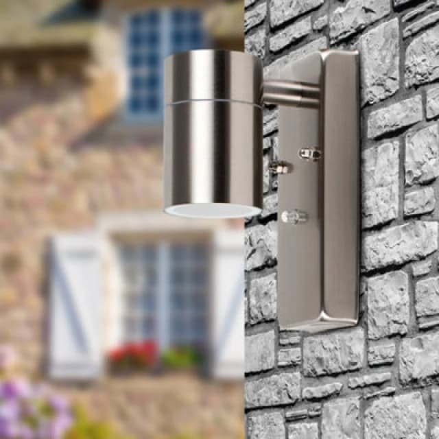 ValueLights Barrow Dusk/Dawn Silver IP44 Outdoor Wall Downlight with 5w LED Bulb Silver