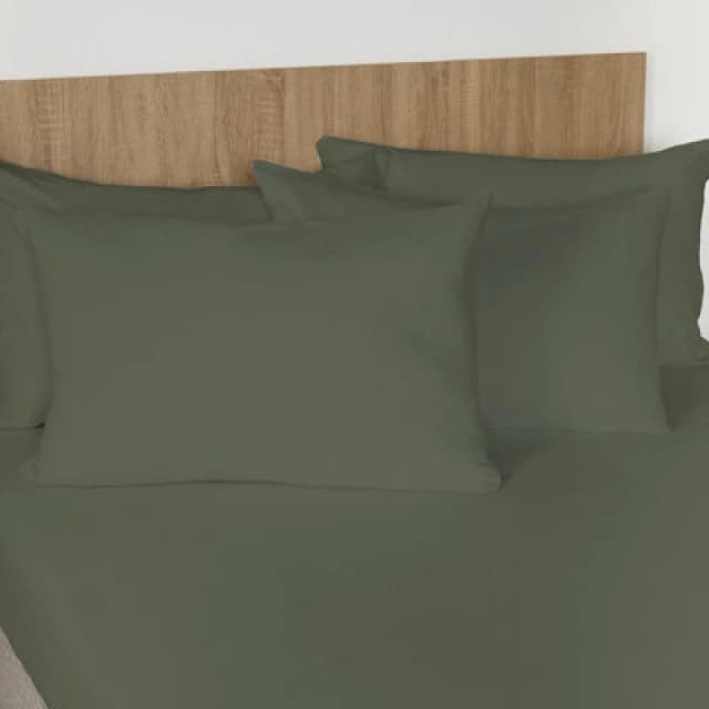 OHS OHS 2 Pack Pillowcase Brushed Cotton Soft Fleece in Dark Green Size: Standard Pillow Case Dark Green Standard Pillow Case Unisex 5027434223824