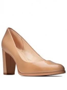 Clarks Kaylin Cara Block Heel Court Shoe - Beige