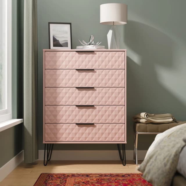 Ready Assembled 2 U Islay 5 Drawer Chest (Ready Assembled) in Dusty Pink Size: Large Dusty Pink Unisex Large