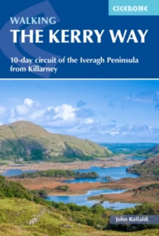 Walking the Kerry Way : Iveragh Peninsula from Killarney, including Carrauntoohill and Skellig Michael Paperback / softback
