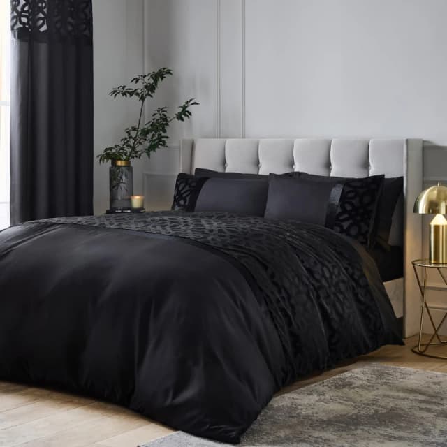 Catherine Lansfield Lattice Cut Velvet Duvet Cover Set Duvet Covers Double Black 42122103030
