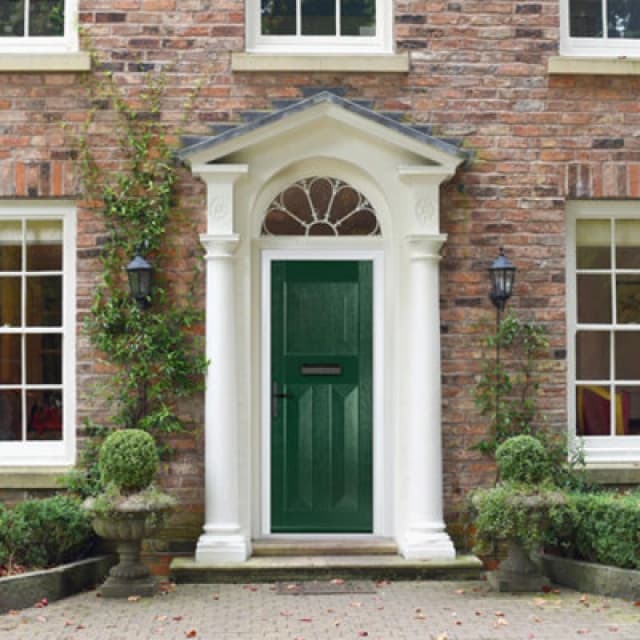 Lacerta Composite Door Eaton Solid Green 920mm X 2090mm Open In Right Hand No Glass 10 Year Guarantee - Free Delivery & Smart Lock