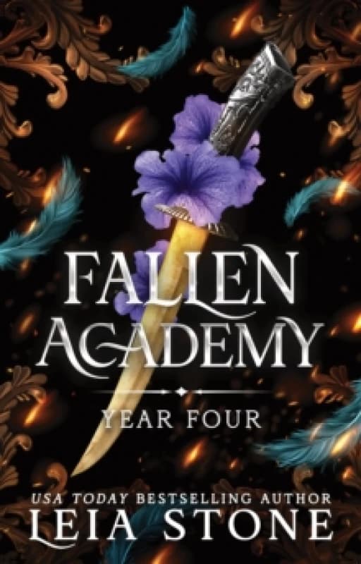 Fallen Academy Year Four : The Thrilling Conclusion to the YA Fantasy and Dark Academia Romance Sensation (Fallen Academy Book 4) Paperback / softback