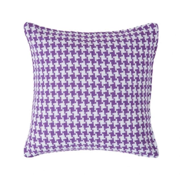Homescapes Houndstooth 100% Cotton Cushion Cover Purple