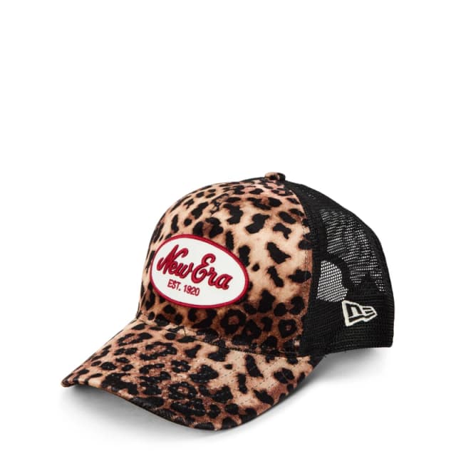New Era Womens Trucker Cap NE Leopard/Blk female Ladies