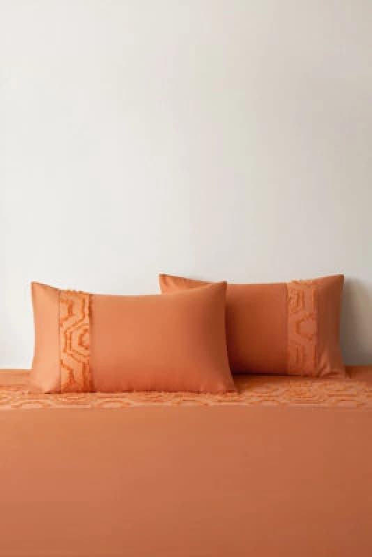 Velosso Chic Bedroom Tufted Duvet Cover & Pillowcase Set in Orange Size: Double Orange Unisex Double