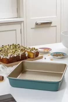 Nadiya Hussain by Prestige 9" Square Cake Tin, Oven Safe Non Stick Bakeware