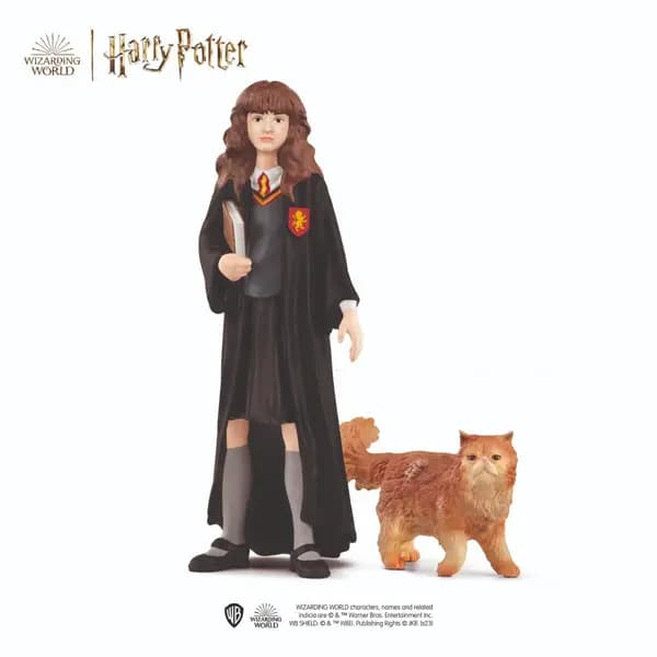 Hermione & Crookshanks Figure