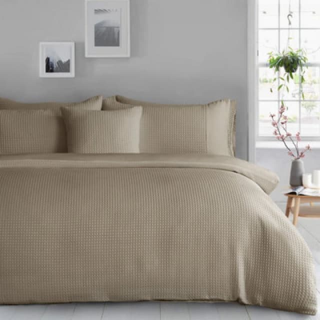 Velosso Waffle Weave Duvet Cover Set With Pillowcases, Button Enclosure Textured Duvet, Easy-Care Quilt Cover - Natural