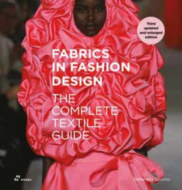 Fabrics in Fashion Design Paperback / softback