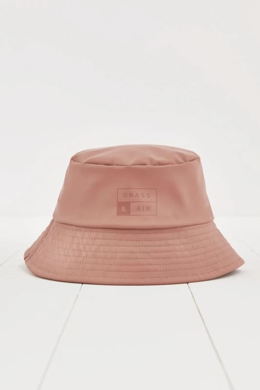 Grass & Air PU Bucket Hat in Rose Size: 5-6 Years Rose Unisex 5-6 Years