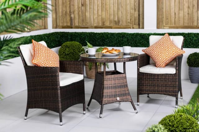 Thats Furniture Savannah Round Rattan Garden Bistro Table & Chairs Set 2 Seater in Brown Brown Unisex