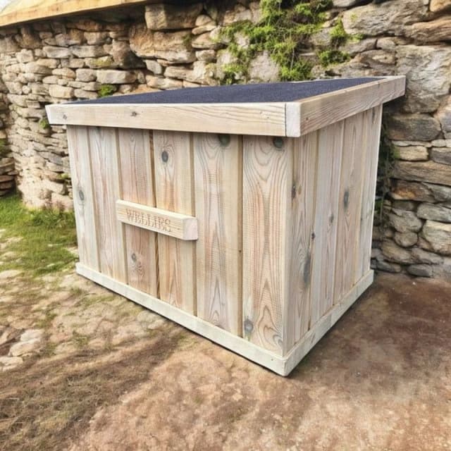 Buttercup Farm Welly Storage Box - Pressure Treated Wood - L70 x W50 x H50cm in Brown Brown Unisex