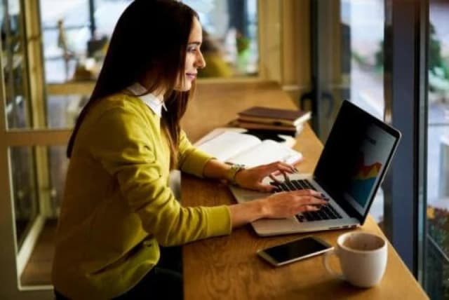 3M Bright Screen Blickschutz 14 16 10 BP140W1E