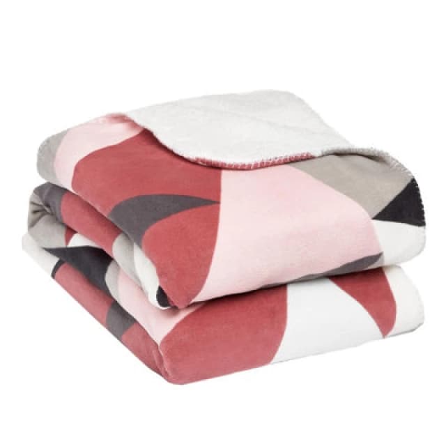 OHS OHS Geometric Shapes Fleece Sherpa Throw Bed Blanket in Baby Pink Size: 150cm x 180cm Baby Pink 150cm x 180cm Unisex 5027434135561