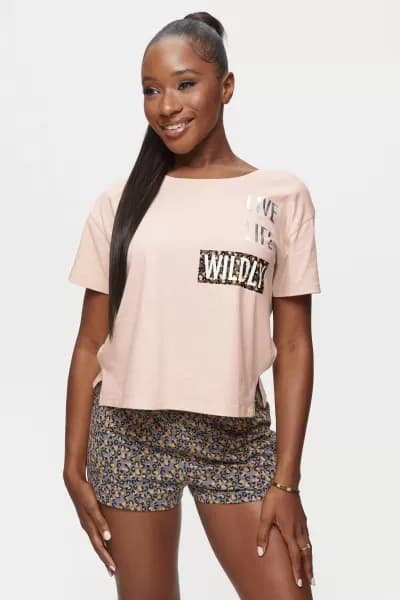 Love Yourself Wildly Tee