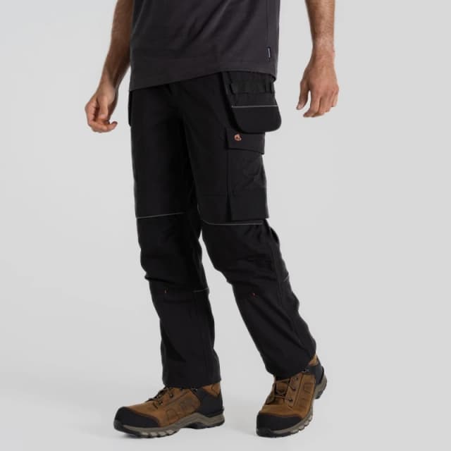 Craghoppers Craghoppers Men Cawood Rugged Durable Stretch Trouser in Black Size: 30R Black 30R Male 5063019688619