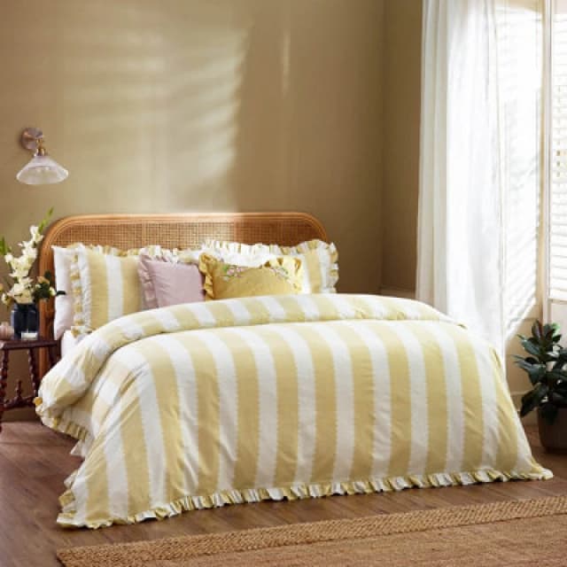 Wylder Nature Wylder Birdie Stripe Ruffle Double Duvet Cover Set Butter Yellow, Yellow 5025532851666.00