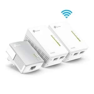 TP-LINK (TL-WPA4220T KIT) 300Mbps AV600 Wireless N Powerline Adapter Triple Kit UK Plug