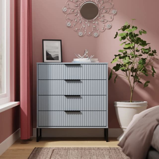 Ready Assembled 2 U Menai 4 Drawer Chest (Ready Assembled) in Light Blue Size: Medium Light Blue Unisex Medium
