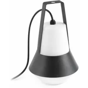 Black Cat 1-light garden lamp