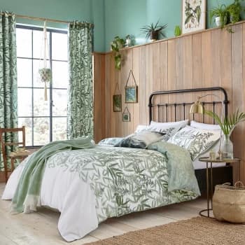 Clarissa Hulse Green Cotton 'Costa Rica Fern' Duvet Cover Set - double