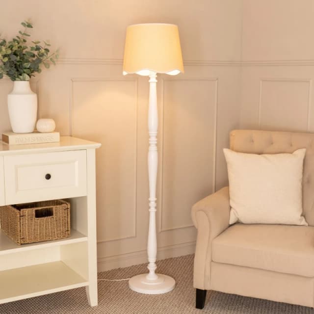 ValueLights Victoria White Wood Candlestick Floor Lamp with Linen Scallop Trim Tapered Shade White