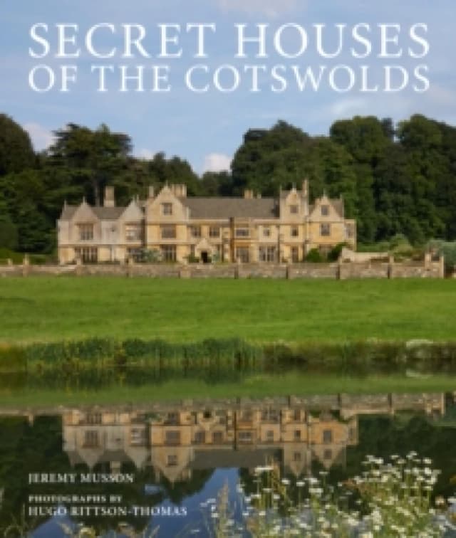 Secret Houses of the Cotswolds Paperback / softback