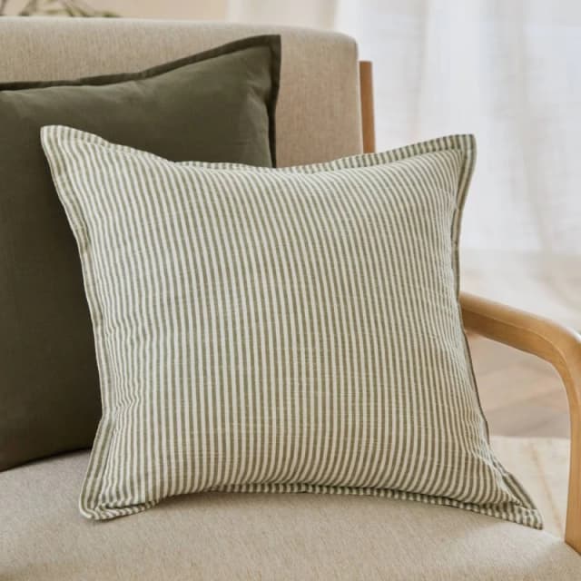 Yard Truro Stripe Reversible 100% Cotton Cushion in Green Size: 45cm x 45cm Green Unisex 45cm x 45 cm