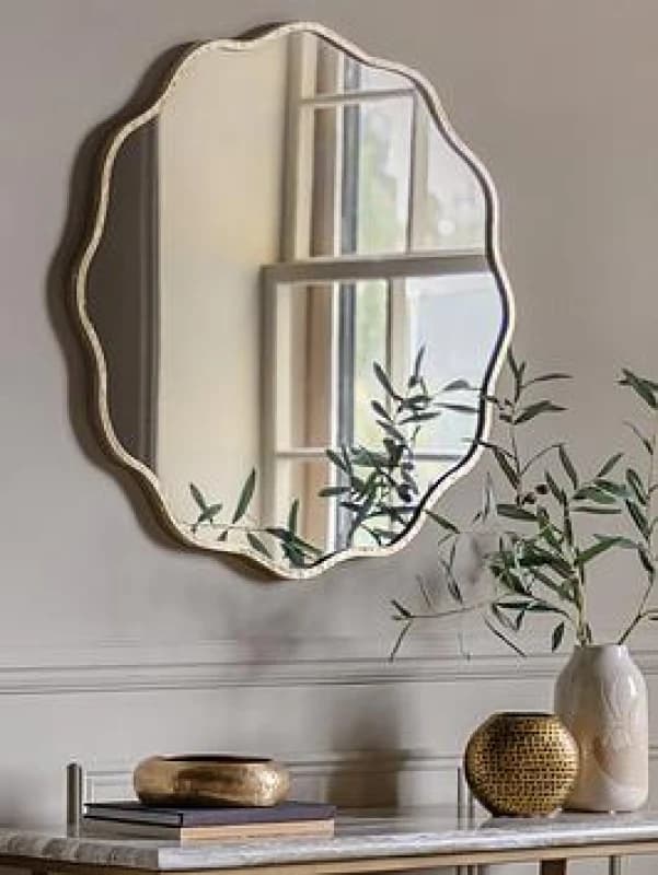 Eula Wavy Round Wall Mirror
