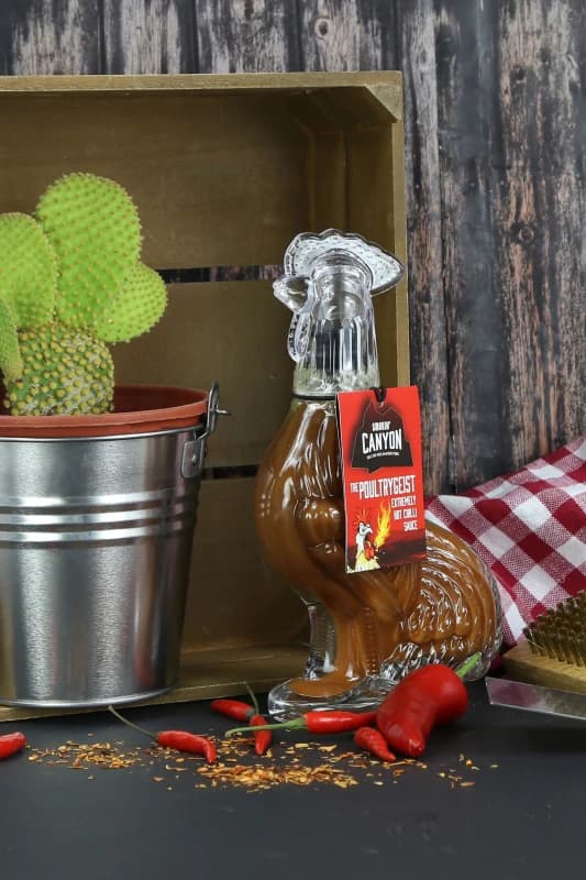 Kimm and Miller (UK) Ltd Kimm and Miller (UK) Ltd The Poultrygeist Ghost & Red Jalapeno Hot Chilli Sauce Size: 180ml Red 180ml Unisex 5055475461486